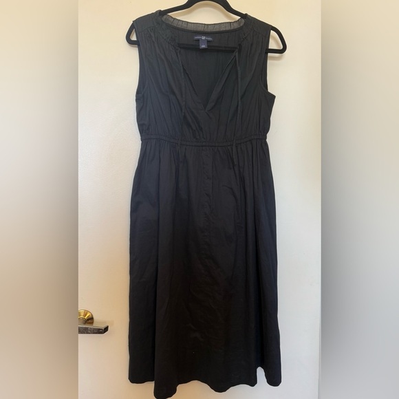 GAP Black Cotton Sleeveless Dress with Elastic Waist Fully Lined in Size Small - Picture 1 of 8